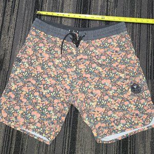 Vissla Men's Floral Board Shorts Size 34